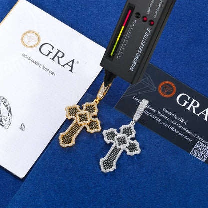 New Personalized Iced Out Moissanite Cross Pendant Necklace 925 Sterling Silver Religious Charm Hip Hop Jewelry Plated 18K Gold