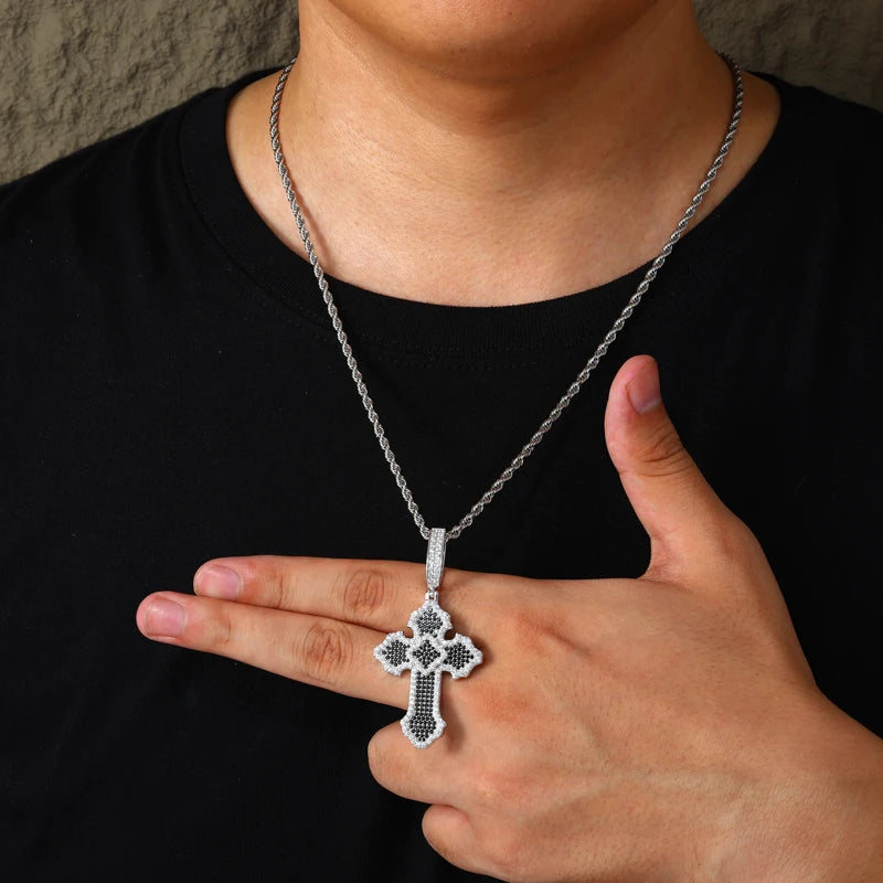 New Personalized Iced Out Moissanite Cross Pendant Necklace 925 Sterling Silver Religious Charm Hip Hop Jewelry Plated 18K Gold